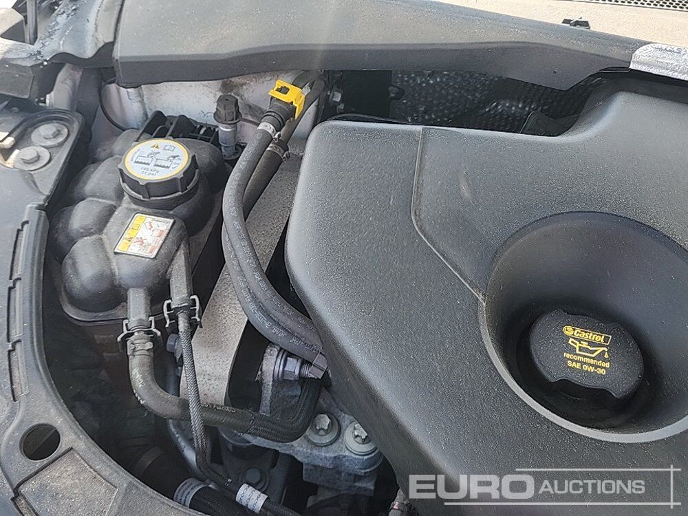 SUV 2019 Range Rover Evoque: photos 25