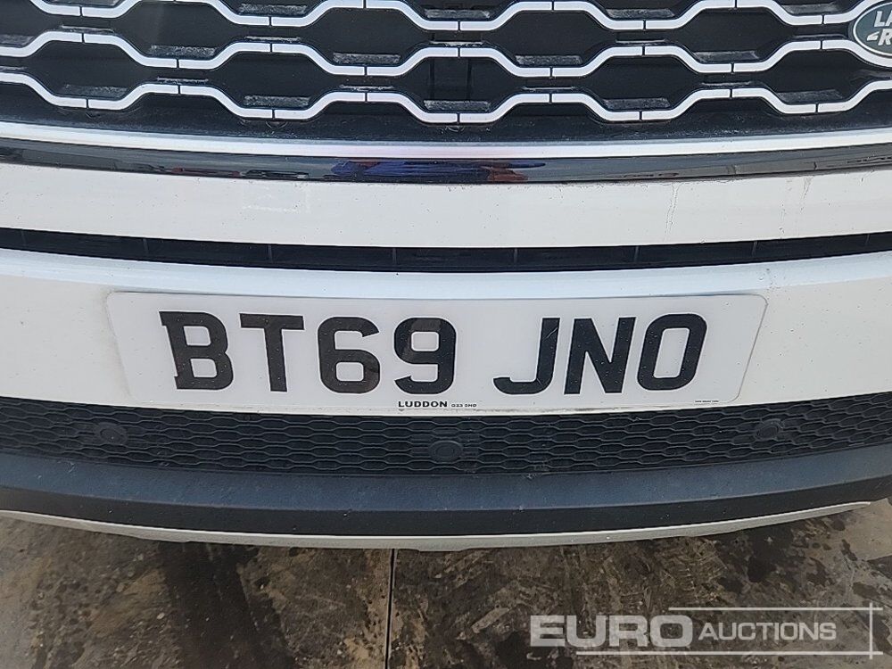 SUV 2019 Range Rover Evoque: photos 33