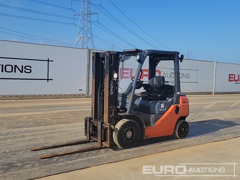 2019 Toyota 06-8FD20F - Chariot élévateur: photos 1 2019 Toyota 06-8FD20F - Chariot élévateur: photos 1