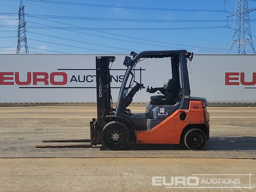 2019 Toyota 06-8FD20F - Chariot élévateur: photos 2 2019 Toyota 06-8FD20F - Chariot élévateur: photos 2