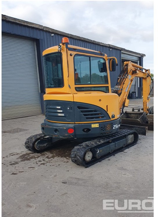 2020 Hyundai R25Z-9AK - Mini pelle: photos 3 2020 Hyundai R25Z-9AK - Mini pelle: photos 3