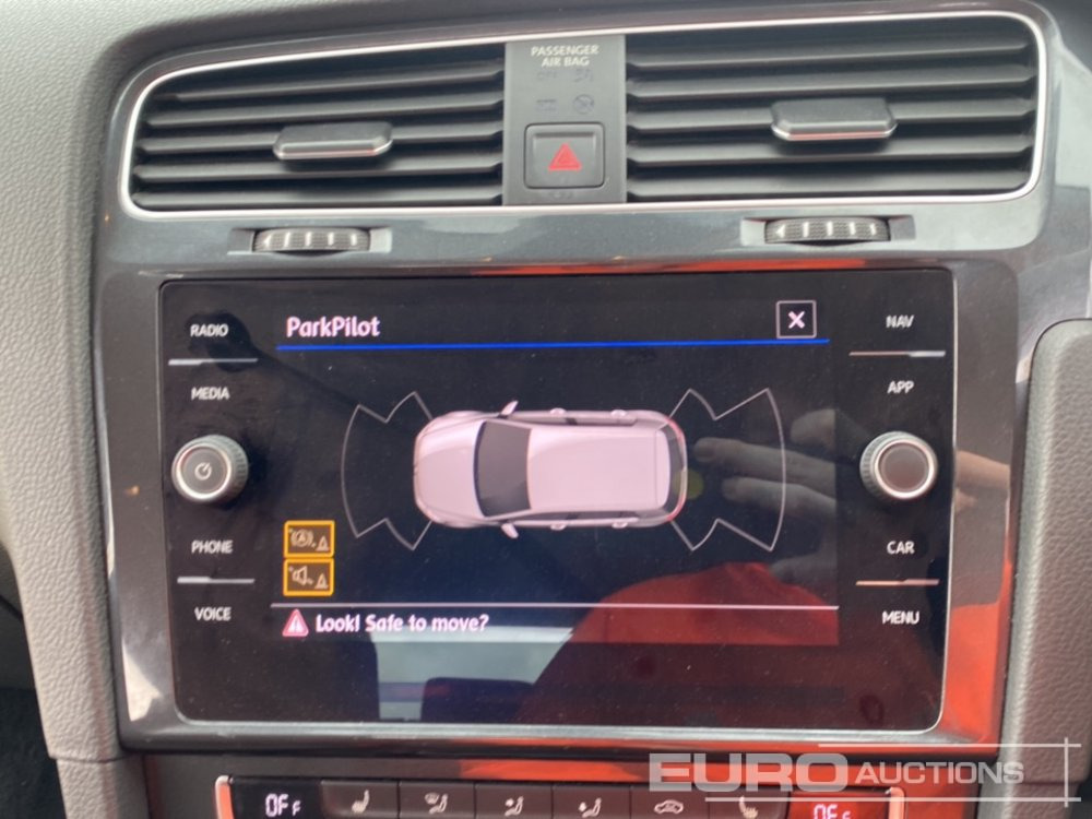 Voiture 2020 Volkswagen Golf: photos 26