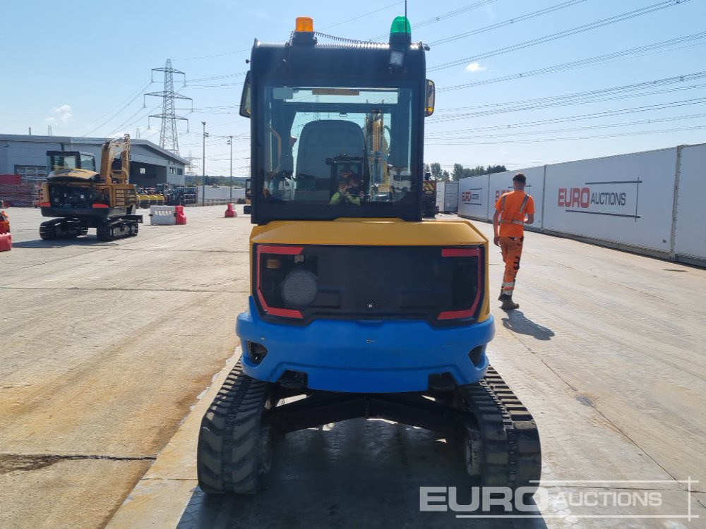 2021 JCB 35Z-1 - Mini pelle: photos 4 2021 JCB 35Z-1 - Mini pelle: photos 4