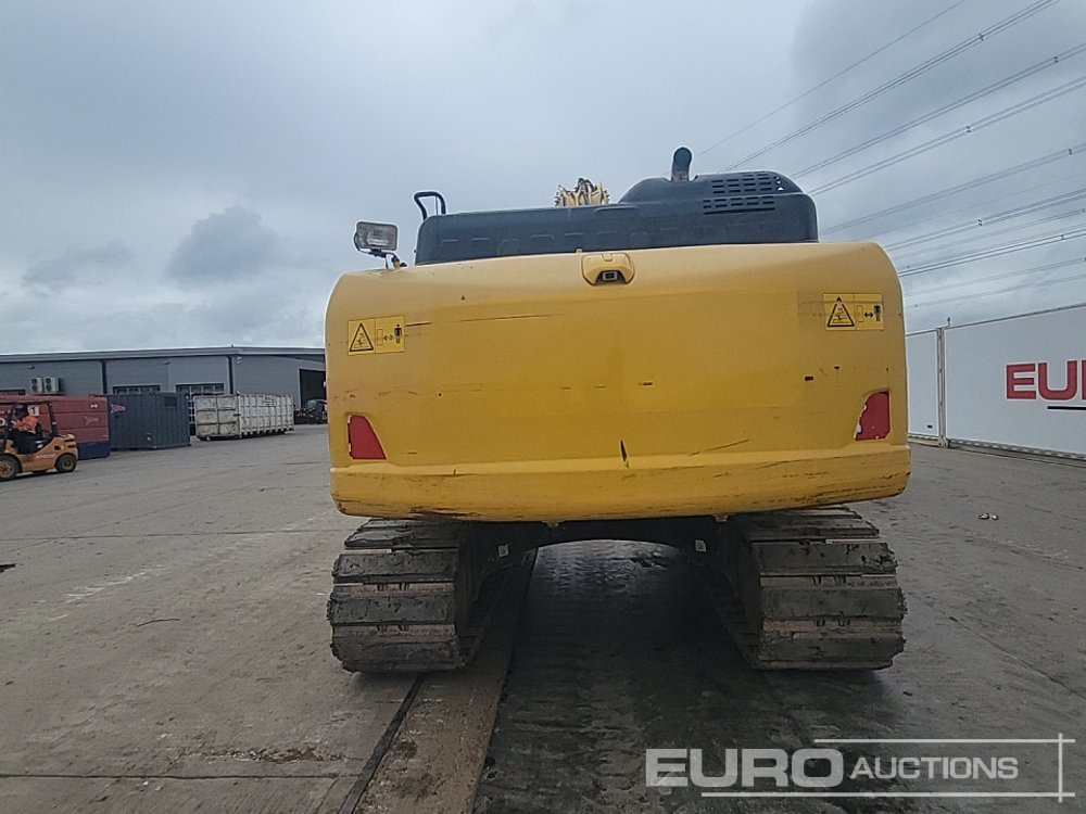 2021 Komatsu HB215LC-3 - Pelle sur chenille: photos 4 2021 Komatsu HB215LC-3 - Pelle sur chenille: photos 4