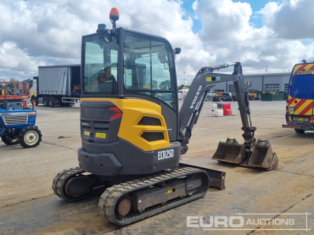 2021 Volvo ECR25D - Mini pelle: photos 5 2021 Volvo ECR25D - Mini pelle: photos 5