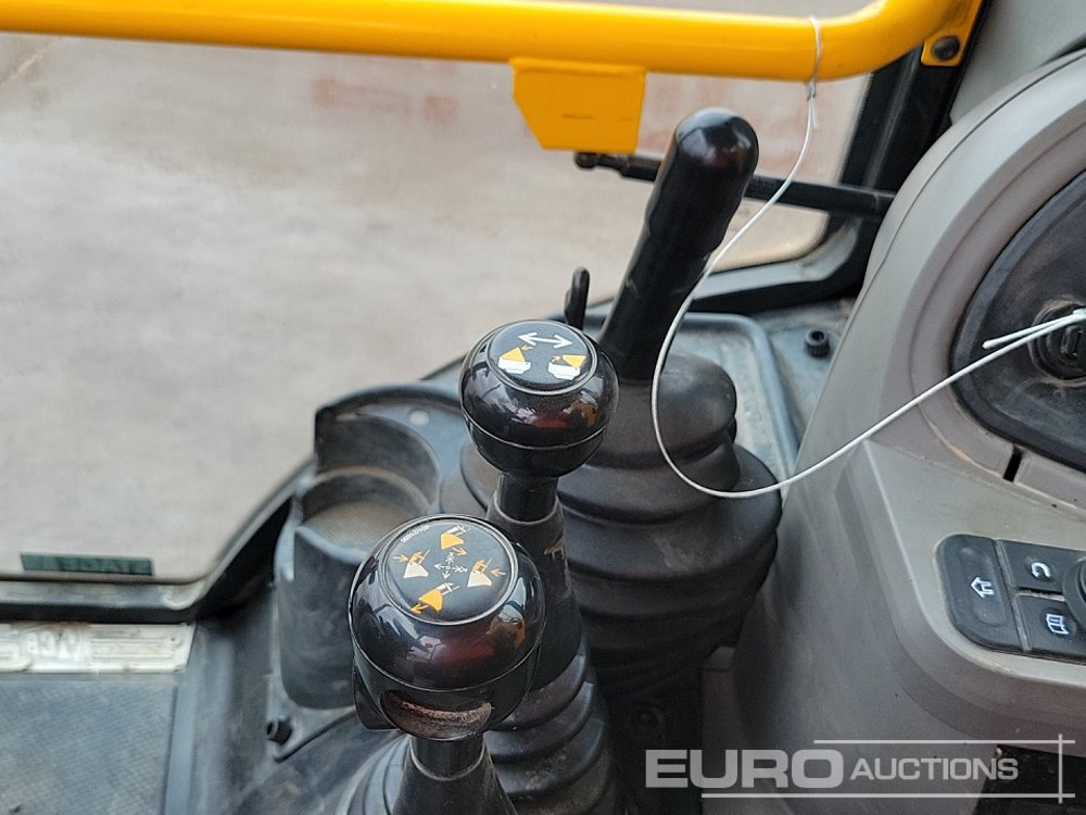 Tractopelle 2022 JCB 3CX: photos 40