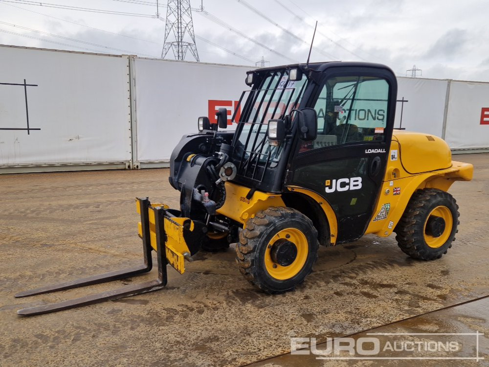 2022 JCB 520-40 - Chariot télescopique: photos 1 2022 JCB 520-40 - Chariot télescopique: photos 1