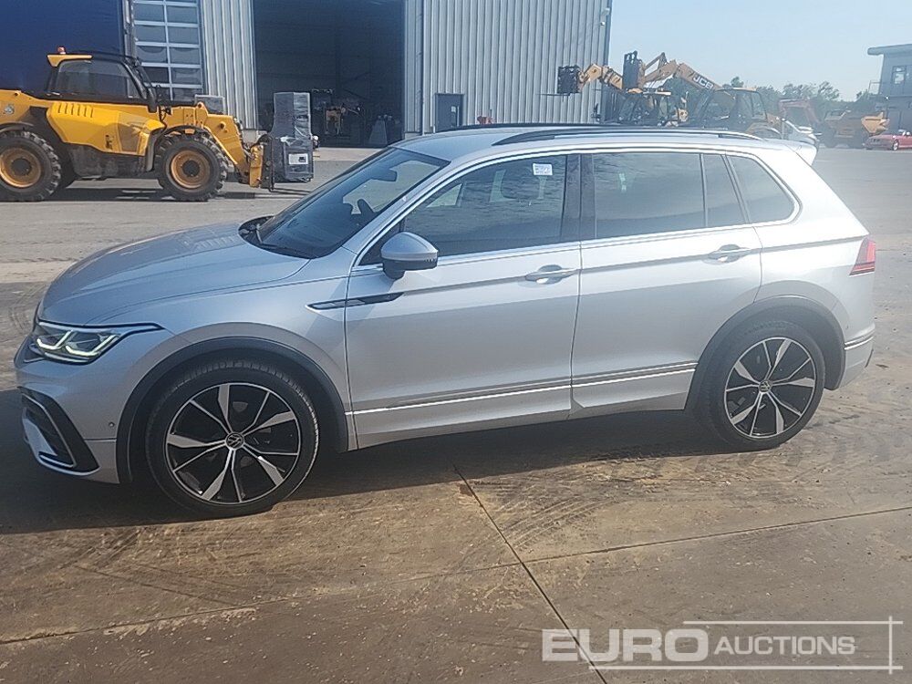 2023 Volkswagen Tiguan R-Line - SUV: photos 2 2023 Volkswagen Tiguan R-Line - SUV: photos 2