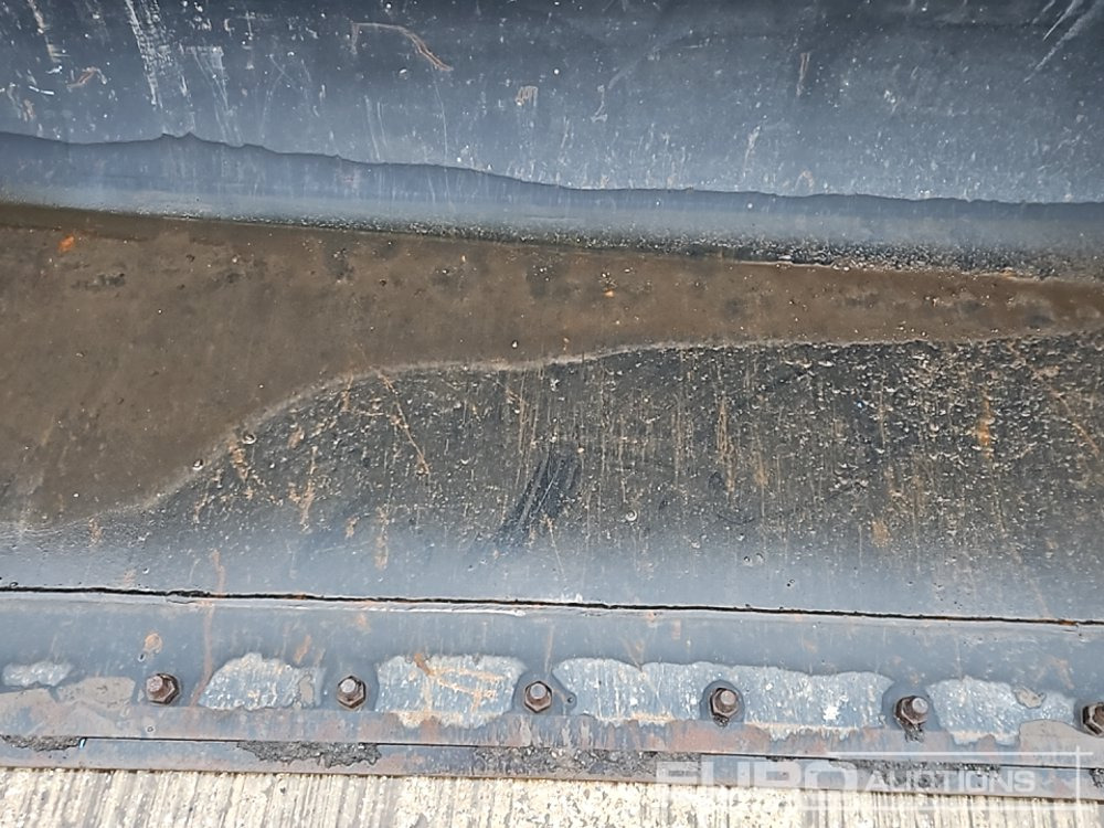 Godet neuf 2024 Rhinox 90" Loading Bucket to suit Telehandler: photos 10