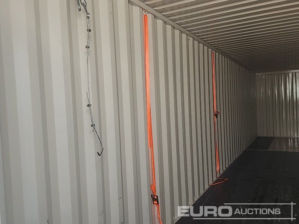 Conteneur maritime 2026 40' HC Container, 4 Side Doors, One End Door, Lock Box.  (Cannot Be Reconsigned): photos 6