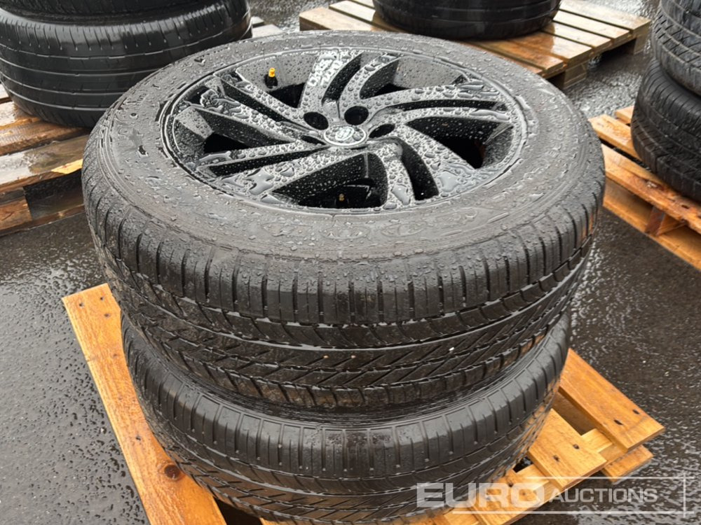 235/60R18 Allys to suit Land Rover (2 of) - Pneu: photos 4 235/60R18 Allys to suit Land Rover (2 of) - Pneu: photos 4