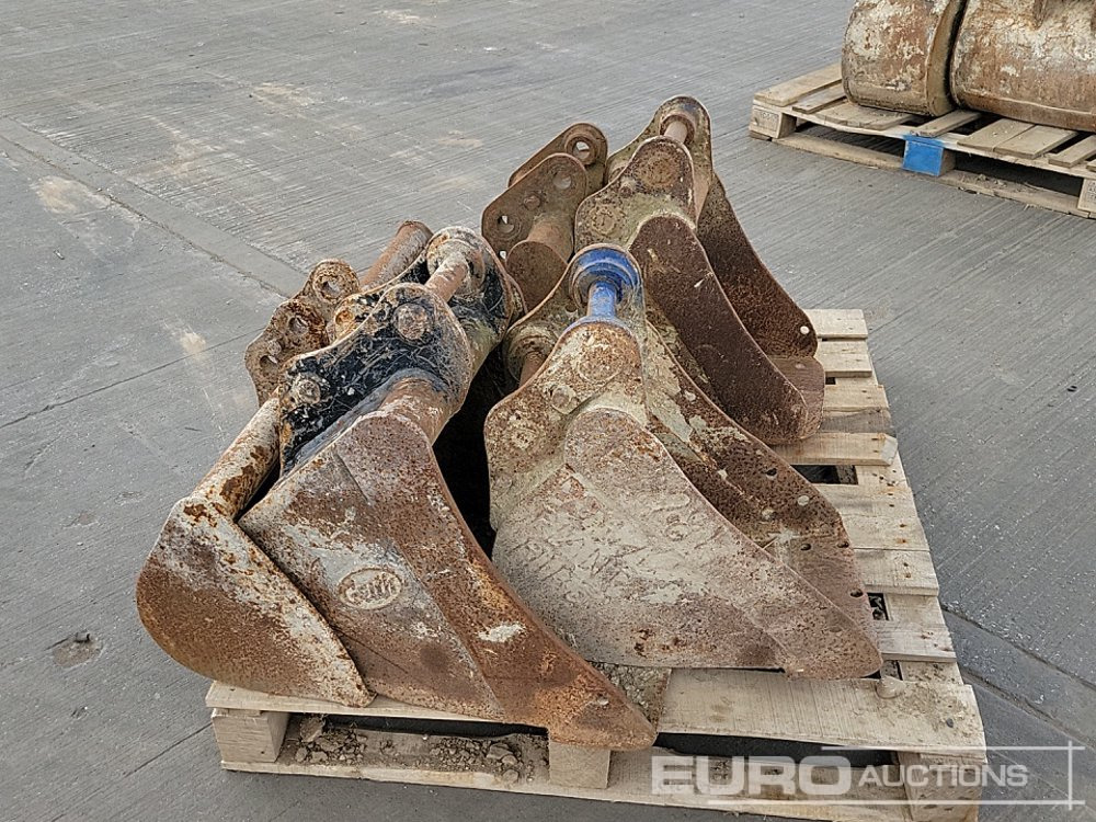 Godet 36" Ditching, 18", 18", 12", 12" Digging Bucket 30-35mm Pin to suit Mini Excavator: photos 6