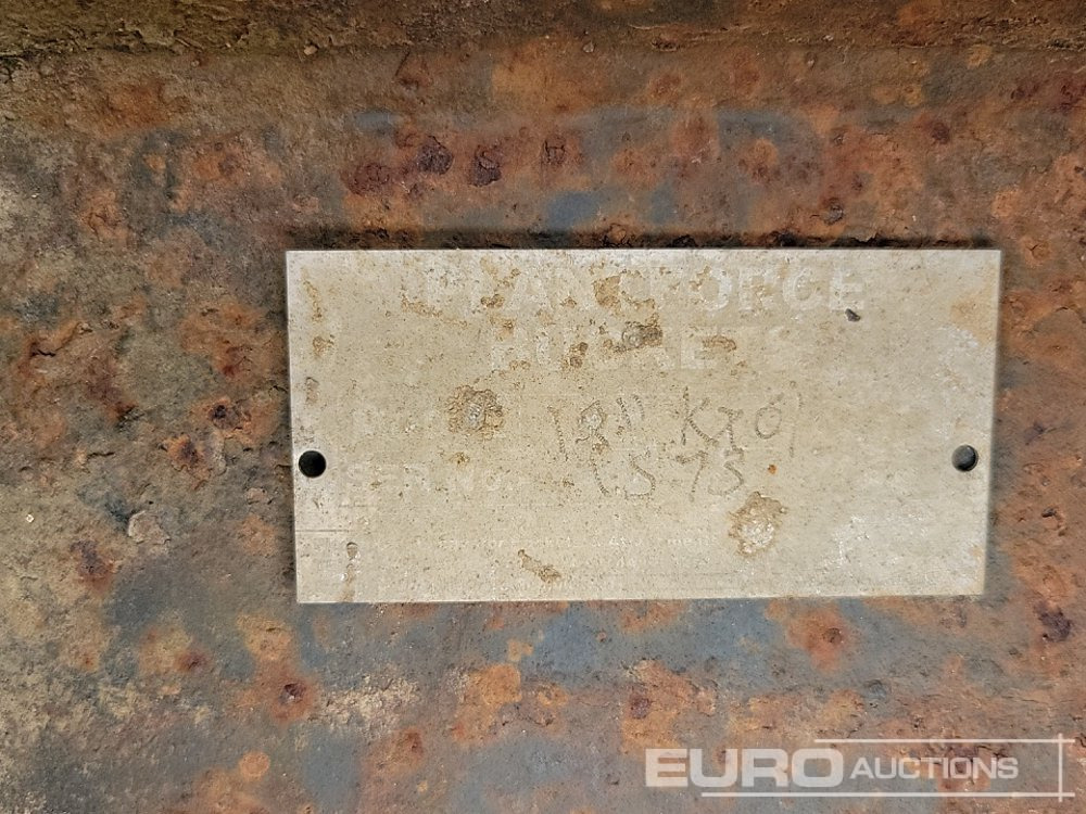 Godet 36" Ditching, 18", 18", 12", 12" Digging Bucket 30-35mm Pin to suit Mini Excavator: photos 12