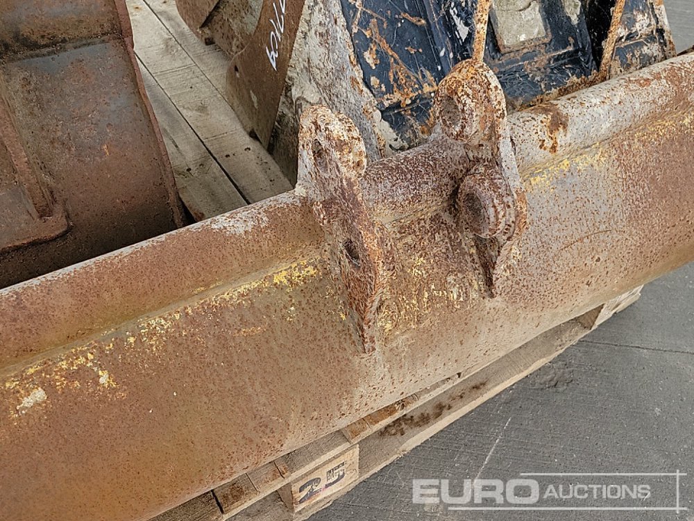 Godet 36" Ditching, 18", 18", 12", 12" Digging Bucket 30-35mm Pin to suit Mini Excavator: photos 14