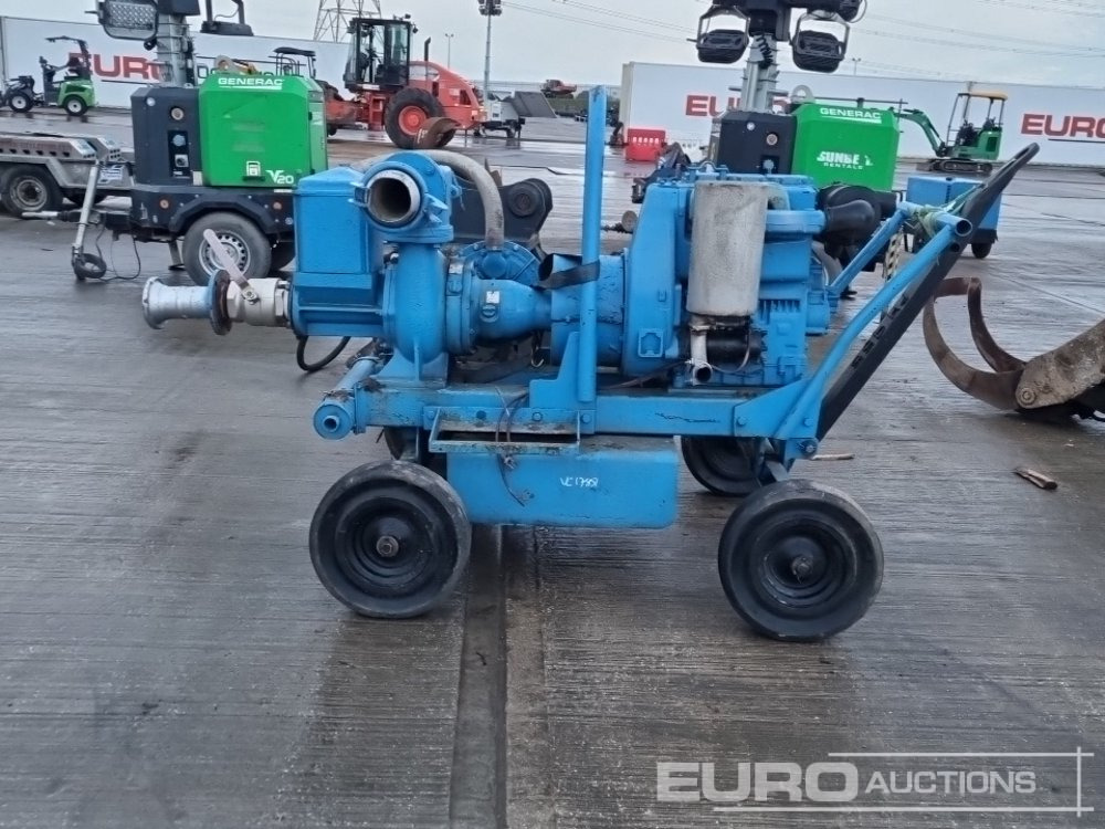 4" Water Pump, Lister Petter Engine - Pompe à eau: photos 2 4" Water Pump, Lister Petter Engine - Pompe à eau: photos 2