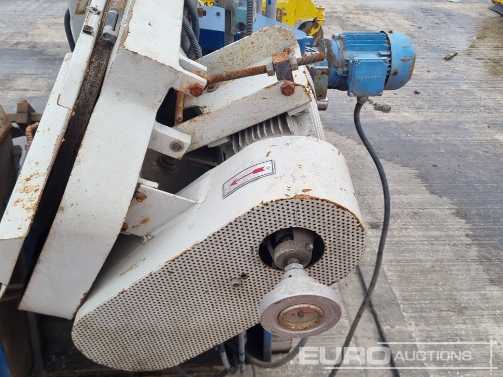 Matériel de chantier 415 Volt Band Saw: photos 18