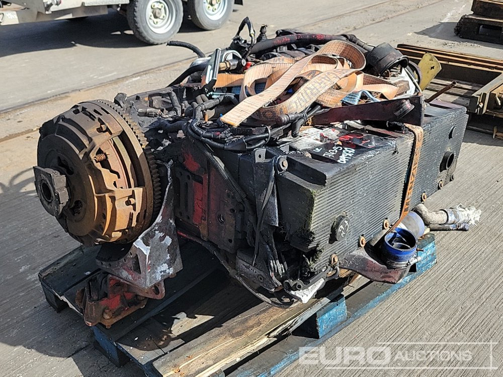 6 Cylinder Engine - Moteur: photos 5 6 Cylinder Engine - Moteur: photos 5