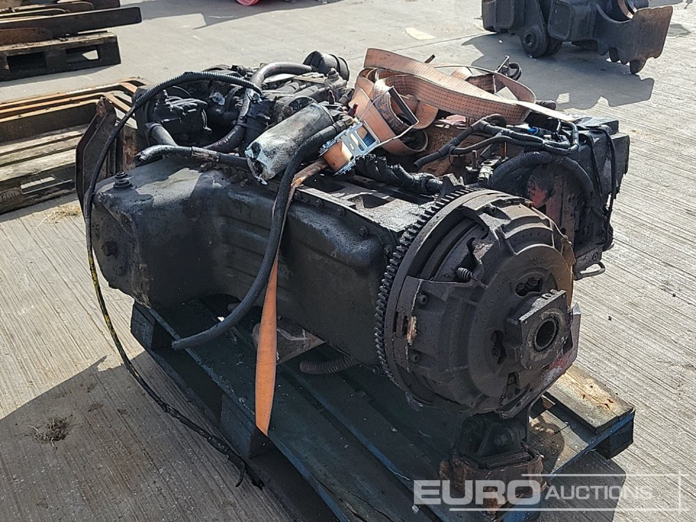 6 Cylinder Engine - Moteur: photos 3 6 Cylinder Engine - Moteur: photos 3