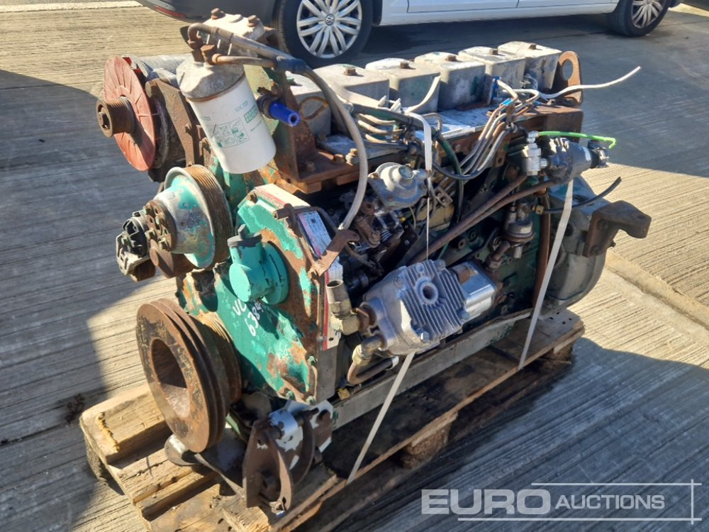 6 Cylinder Engine - Moteur: photos 1 6 Cylinder Engine - Moteur: photos 1