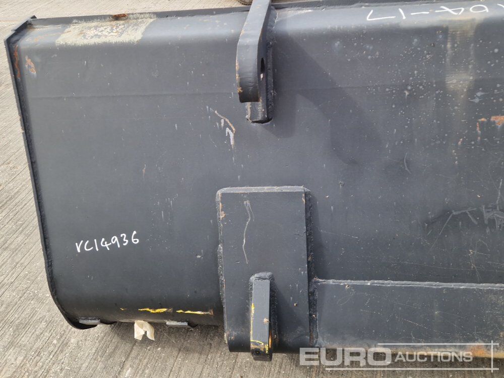 Godet 90" Loading Bucket to suit Telehandler: photos 12 Godet 90" Loading Bucket to suit Telehandler: photos 12