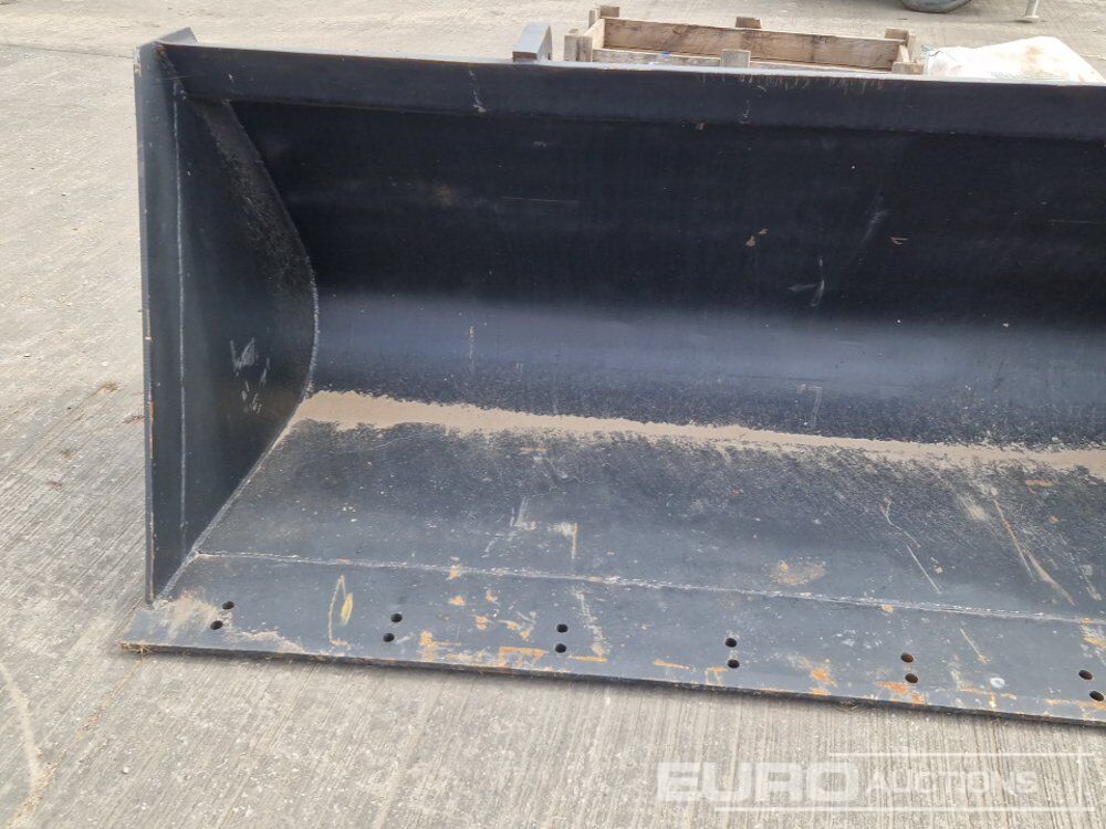 Godet 90" Loading Bucket to suit Telehandler: photos 9 Godet 90" Loading Bucket to suit Telehandler: photos 9