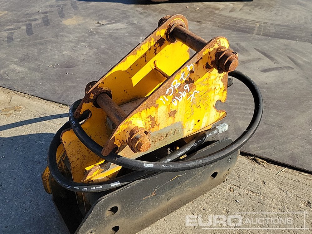Accessoire pour Pelle Hydraulic Compaction Plate 45mm Pin to suit 4-6 Ton Excavator: photos 16
