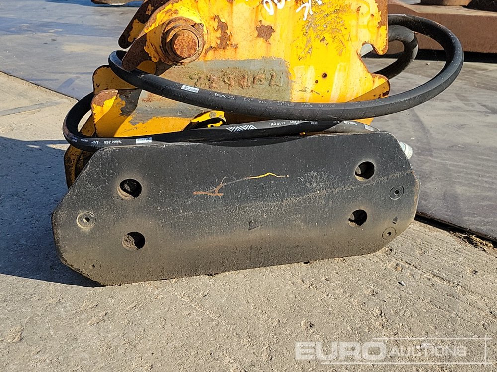Accessoire pour Pelle Hydraulic Compaction Plate 45mm Pin to suit 4-6 Ton Excavator: photos 10