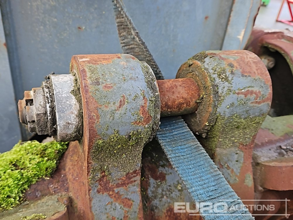 Accessoire pour Pelle Manual Log Grab to suit Crane: photos 11 Accessoire pour Pelle Manual Log Grab to suit Crane: photos 11