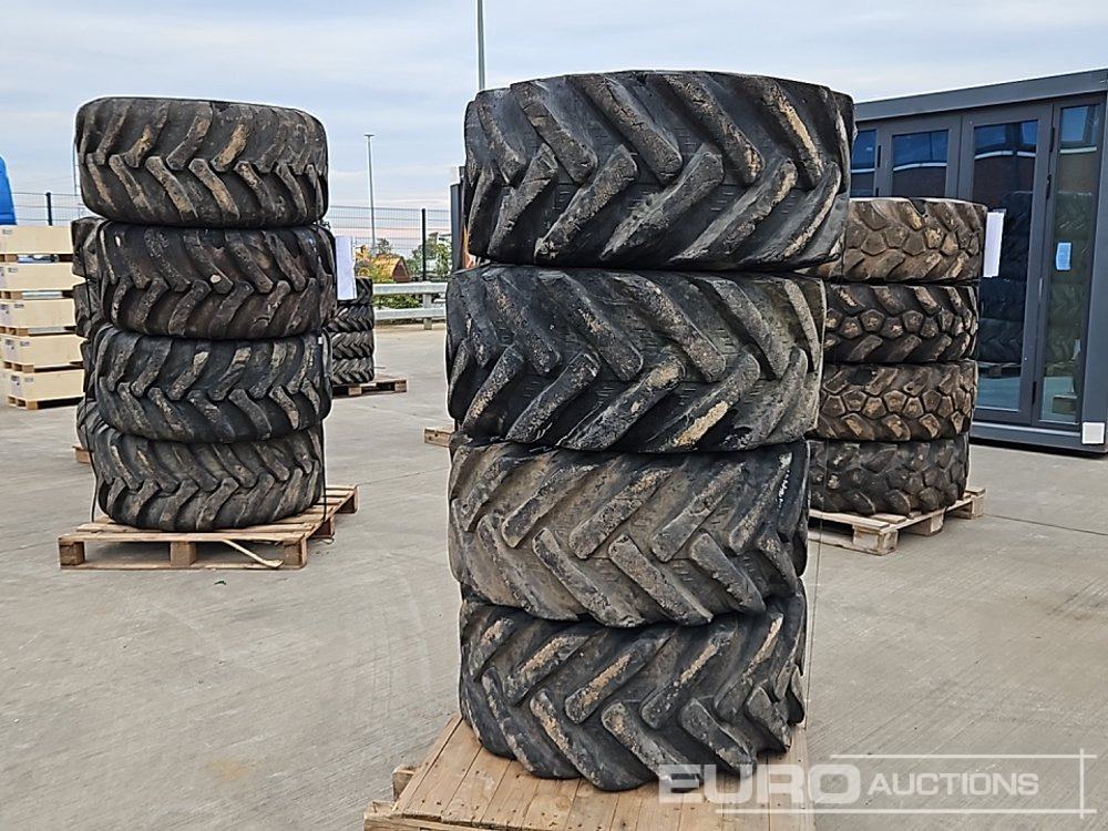 Alliance 500/60-22.5 Tyre (4 of) - Pneu: photos 4 Alliance 500/60-22.5 Tyre (4 of) - Pneu: photos 4
