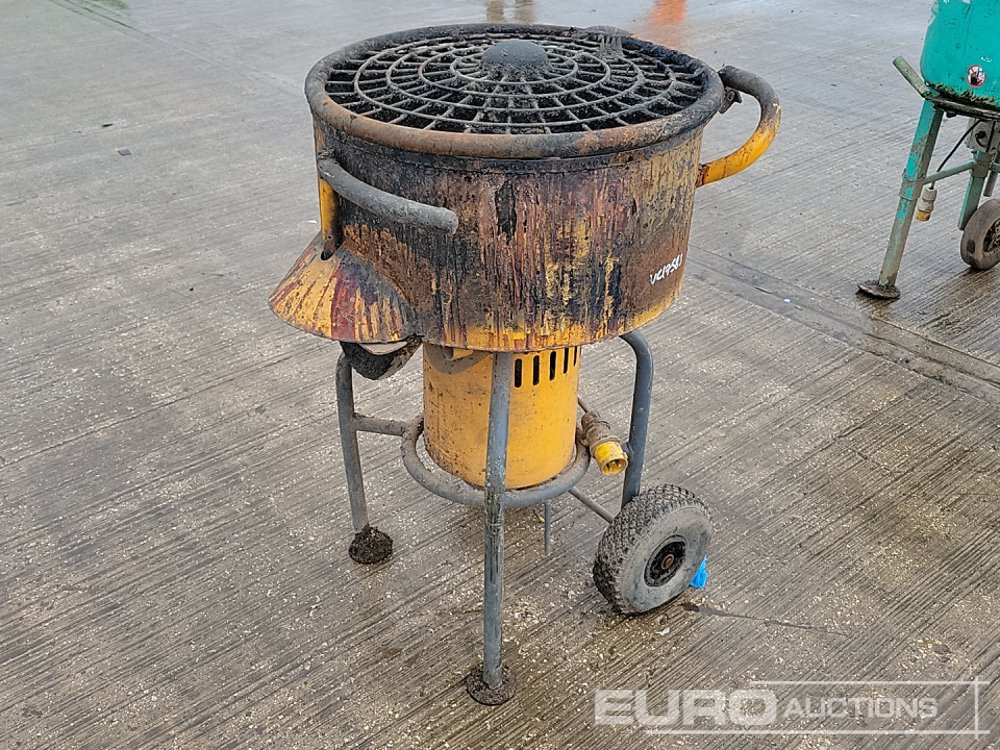 Baron m-80 - Travaux routiers: photos 1 Baron m-80 - Travaux routiers: photos 1