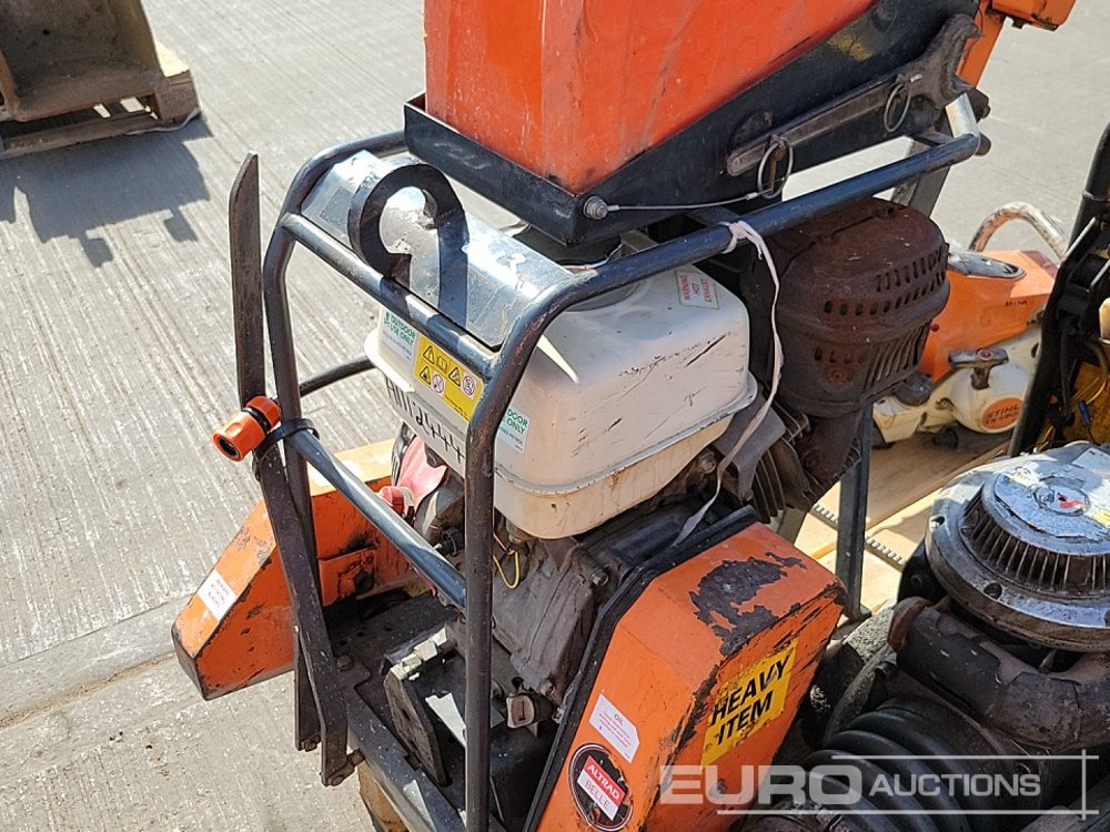 Travaux routiers Belle CSXA01 Petrol Road Saw, Honda Engine, Wacker Neuson BS60-2 Petrol Trench Compactor (2 of), Stihl TS 480i Petrol Quick Cut Saw (2 of): photos 19