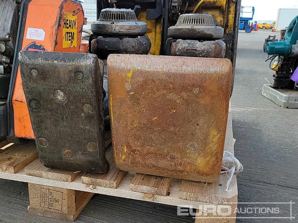 Travaux routiers Belle CSXA01 Petrol Road Saw, Honda Engine, Wacker Neuson BS60-2 Petrol Trench Compactor (2 of), Stihl TS 480i Petrol Quick Cut Saw (2 of): photos 29
