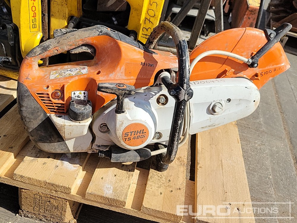 Travaux routiers Belle CSXA01 Petrol Road Saw, Honda Engine, Wacker Neuson BS60-2 Petrol Trench Compactor (2 of), Stihl TS 480i Petrol Quick Cut Saw (2 of): photos 12