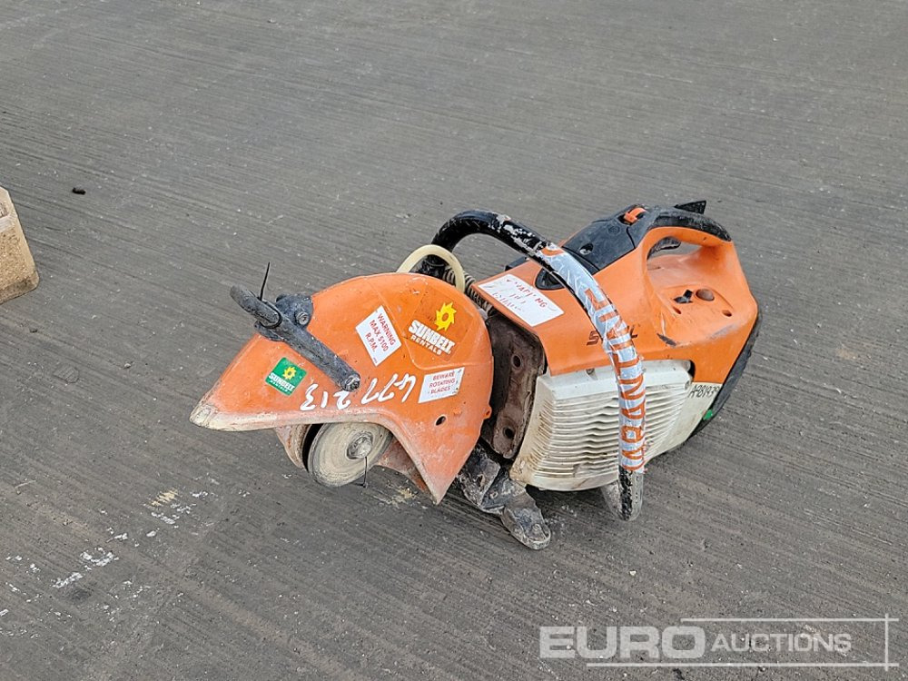 Travaux routiers Belle CSXA01 Petrol Road Saw, Honda Engine, Wacker Neuson BS60-2 Petrol Trench Compactor (2 of), Stihl TS 480i Petrol Quick Cut Saw (2 of): photos 45
