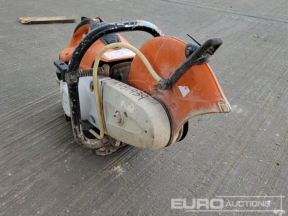 Travaux routiers Belle CSXA01 Petrol Road Saw, Honda Engine, Wacker Neuson BS60-2 Petrol Trench Compactor (2 of), Stihl TS 480i Petrol Quick Cut Saw (2 of): photos 44