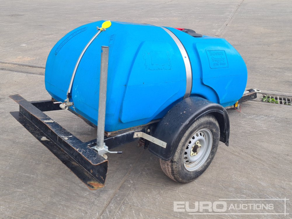 Bowser Supply Single Axle Plastic Water Supply - Cuve de stockage: photos 5 Bowser Supply Single Axle Plastic Water Supply - Cuve de stockage: photos 5