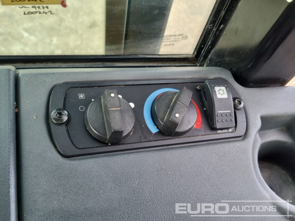 Bulldozer CAT D3K LGP: photos 38