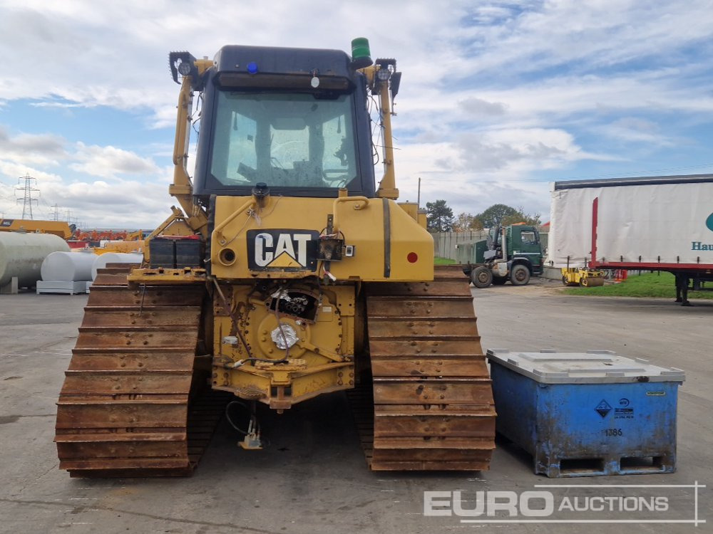 CAT D6N LGP - Bulldozer: photos 4 CAT D6N LGP - Bulldozer: photos 4