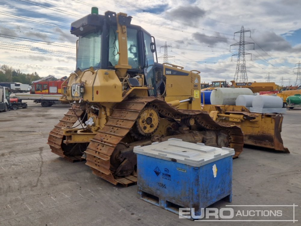 CAT D6N LGP - Bulldozer: photos 5 CAT D6N LGP - Bulldozer: photos 5