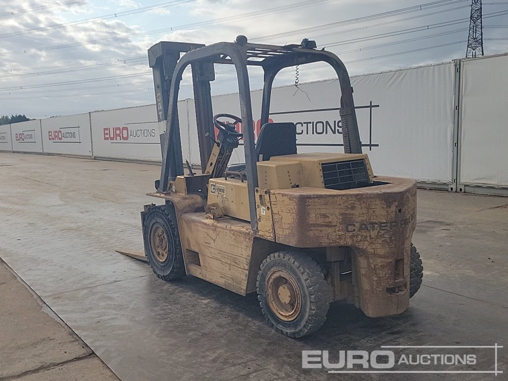 CAT V80E - Chariot élévateur: photos 3 CAT V80E - Chariot élévateur: photos 3