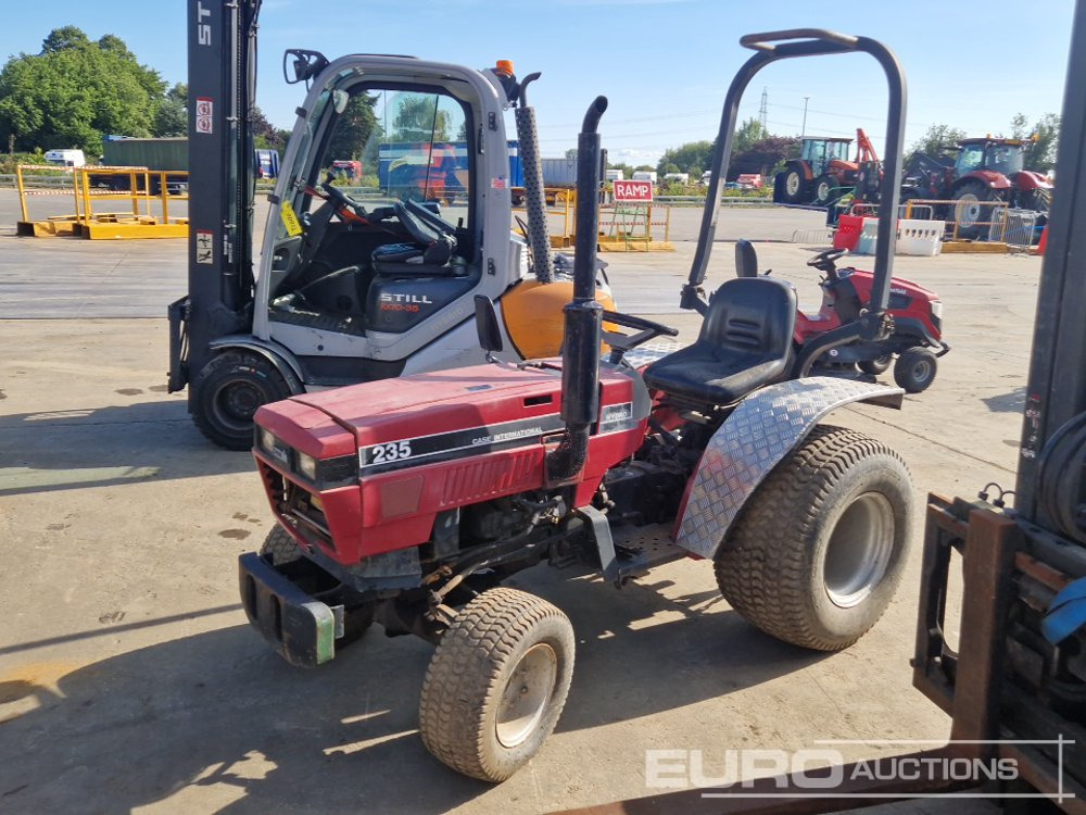 Case 235 - Micro tracteur: photos 1 Case 235 - Micro tracteur: photos 1