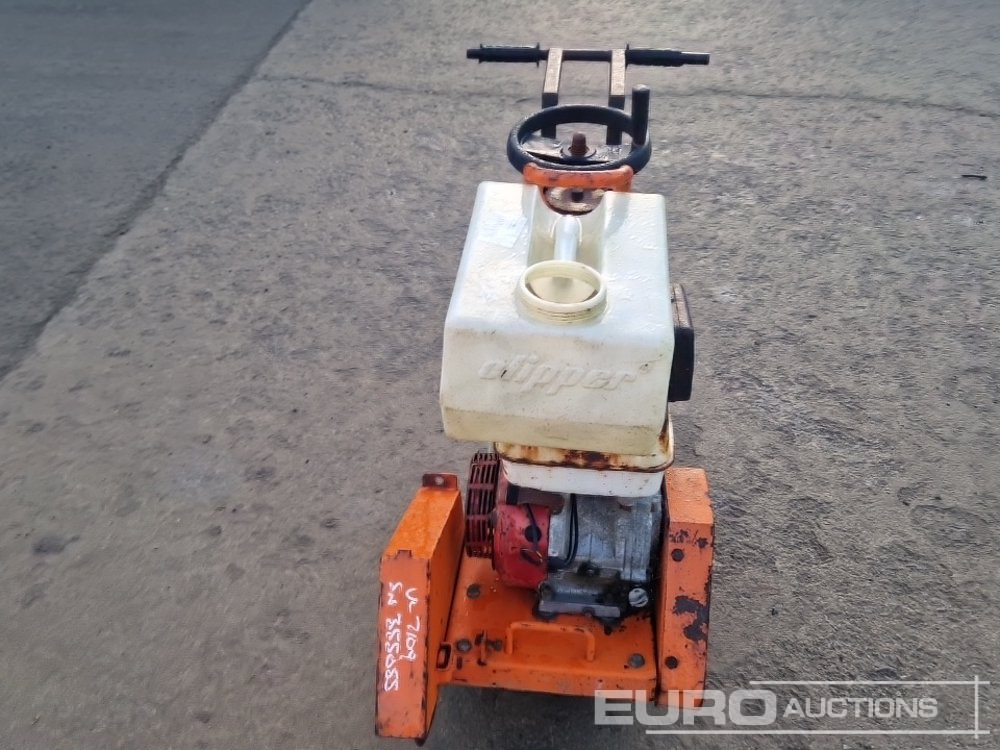 Travaux routiers Clipper C99: photos 8