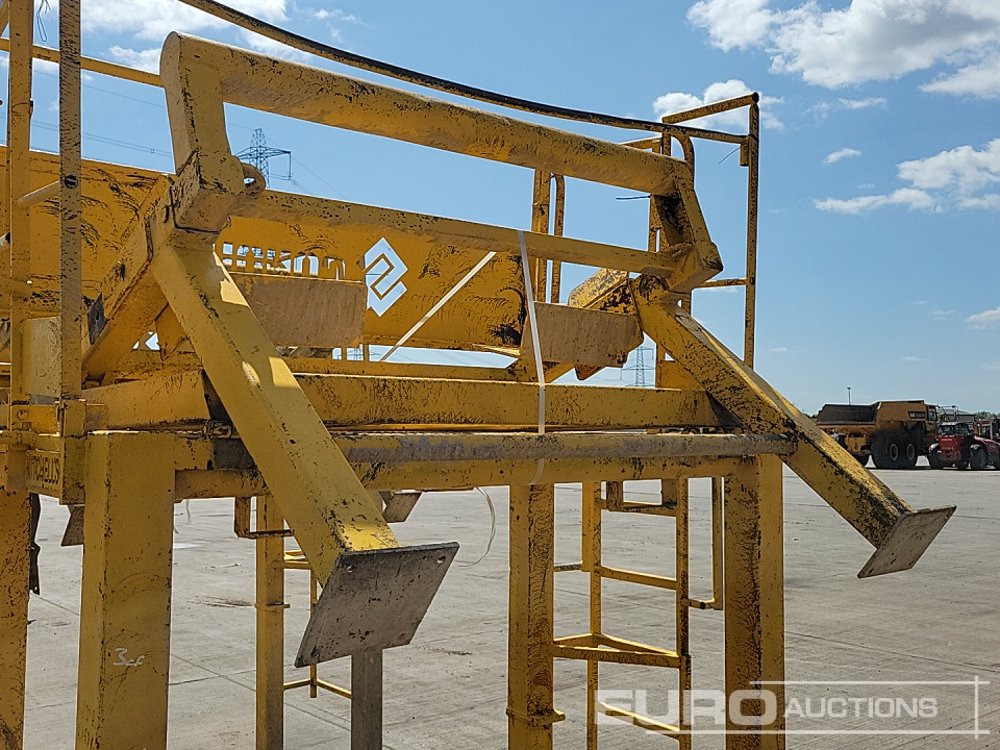 Matériel de béton Conquip Concrete Skip Washing Platform (3 of): photos 20