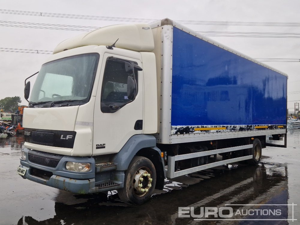 DAF 55-220 - Camion fourgon: photos 1 DAF 55-220 - Camion fourgon: photos 1