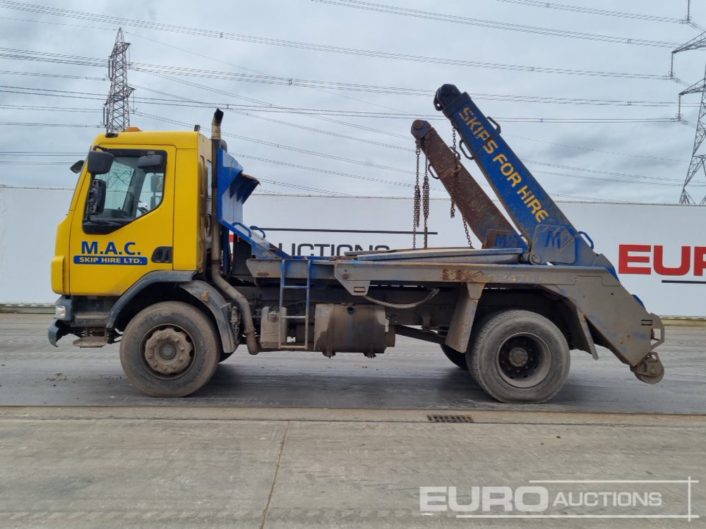 DAF LF55.220 - Camion multibenne: photos 2 DAF LF55.220 - Camion multibenne: photos 2