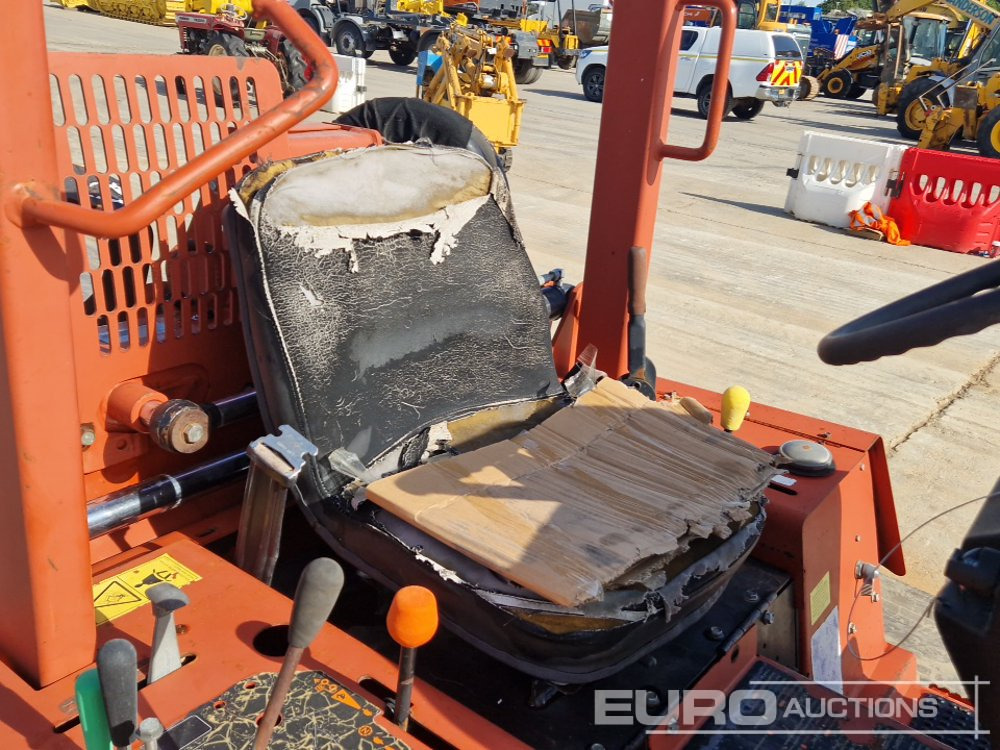 Trancheuse Ditch Witch RT40: photos 29