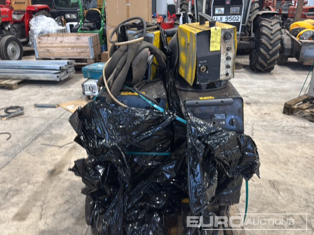 Équipement de garage ESAB Mig Welder (2 of): photos 7 Équipement de garage ESAB Mig Welder (2 of): photos 7