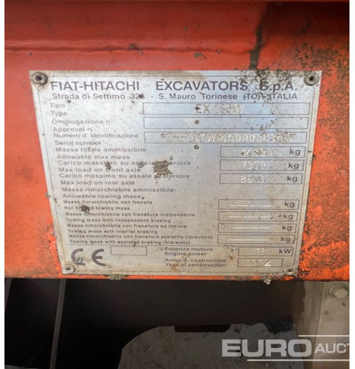 Pelle sur pneus Fiat Hitachi EX135W: photos 10
