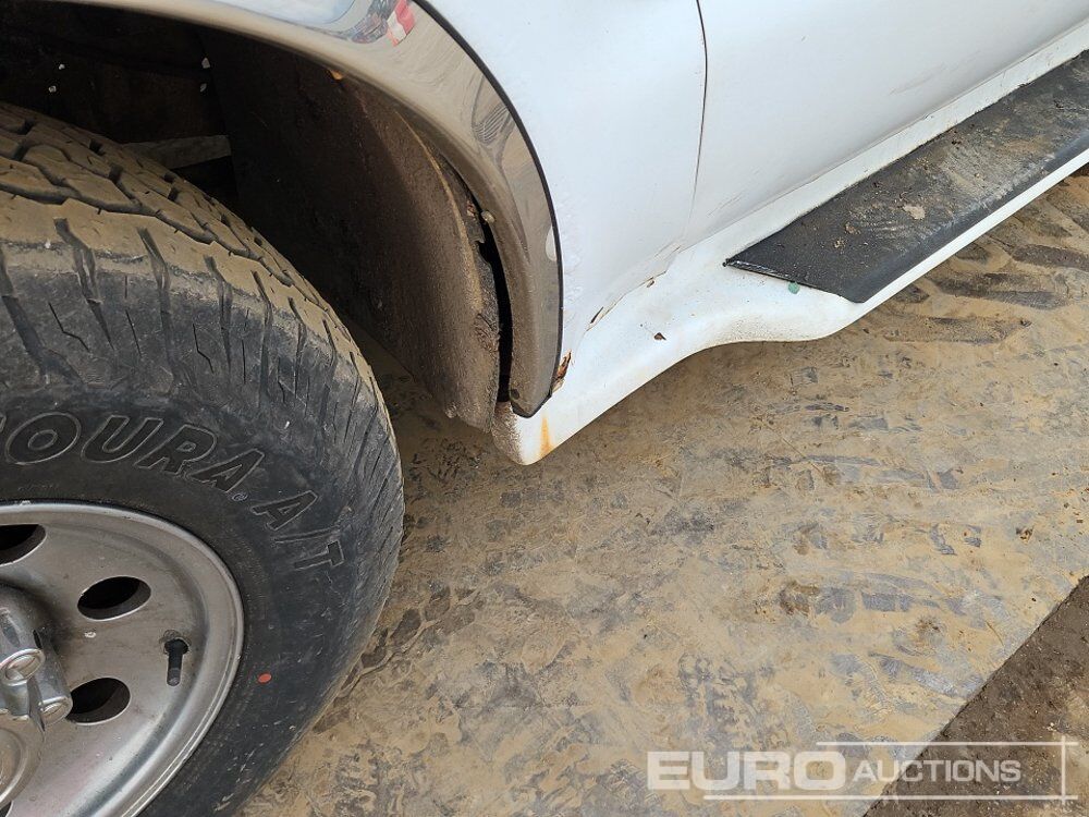 Voiture Ford Excursion: photos 26 Voiture Ford Excursion: photos 26