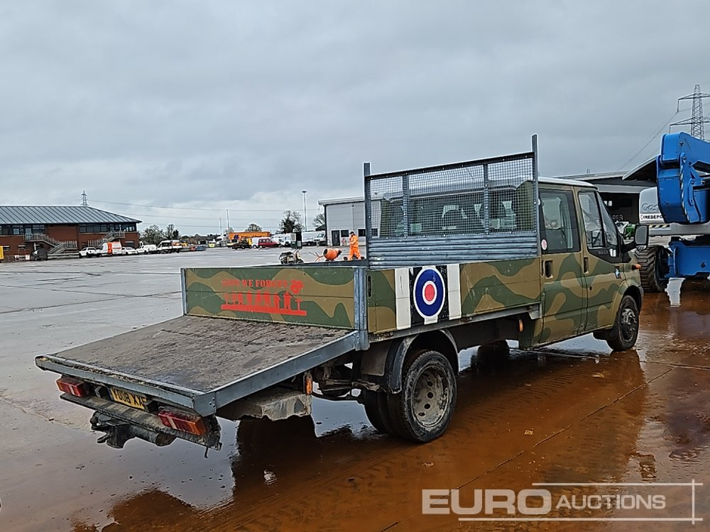 Ford Transit 350 - Utilitaire plateau: photos 5 Ford Transit 350 - Utilitaire plateau: photos 5